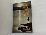 THE FINNS AND THEIR COUNTRY Wendy Hall