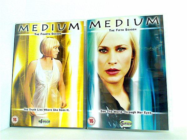 ミディアム パトリシア・アークエット MEDIUM Patricia Arquette