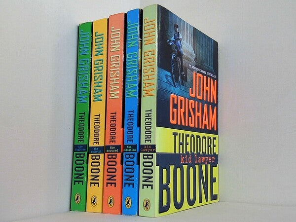 Theodore Boone Grisham  John ５点。Kid_Lawyer,The_Abduction,The。_Accused,The_Activist,The_Fugitive。