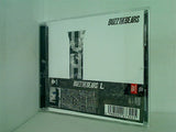 L 初回生産限定盤 BUZZ THE BEARS