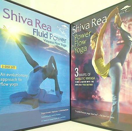 シバ・レイ フルード・パワー・ヴィンヤッサ・フロー・ヨガ Fluid Power Vinyassa Flow Yoga