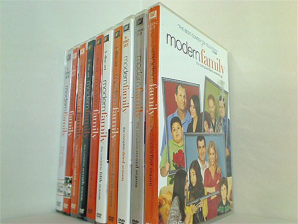 DVD-BOX海外版 モダン・ファミリー Modern Family Series – AOBADO 